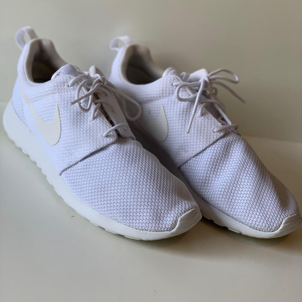 White Nike Sneaker